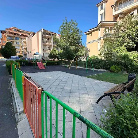 Appartement свети влас комплекс викторио Burgas Stad
