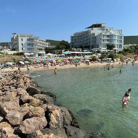 Appartement свети влас комплекс викторио *