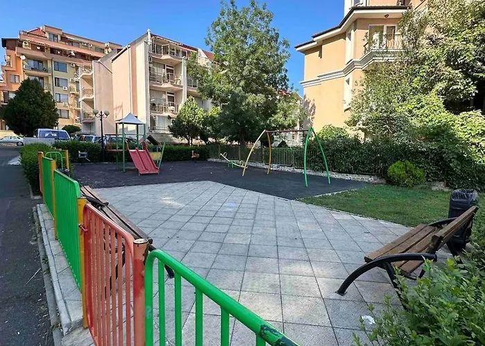 Apartament свети влас комплекс викторио Burgas