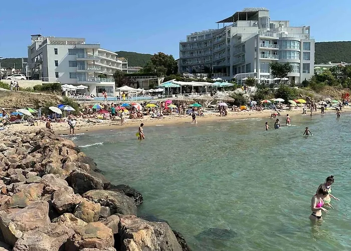 Apartamento свети влас комплекс викторио *